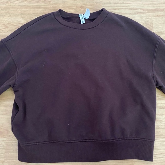 H&M brown crewneck - Picture 1 of 3